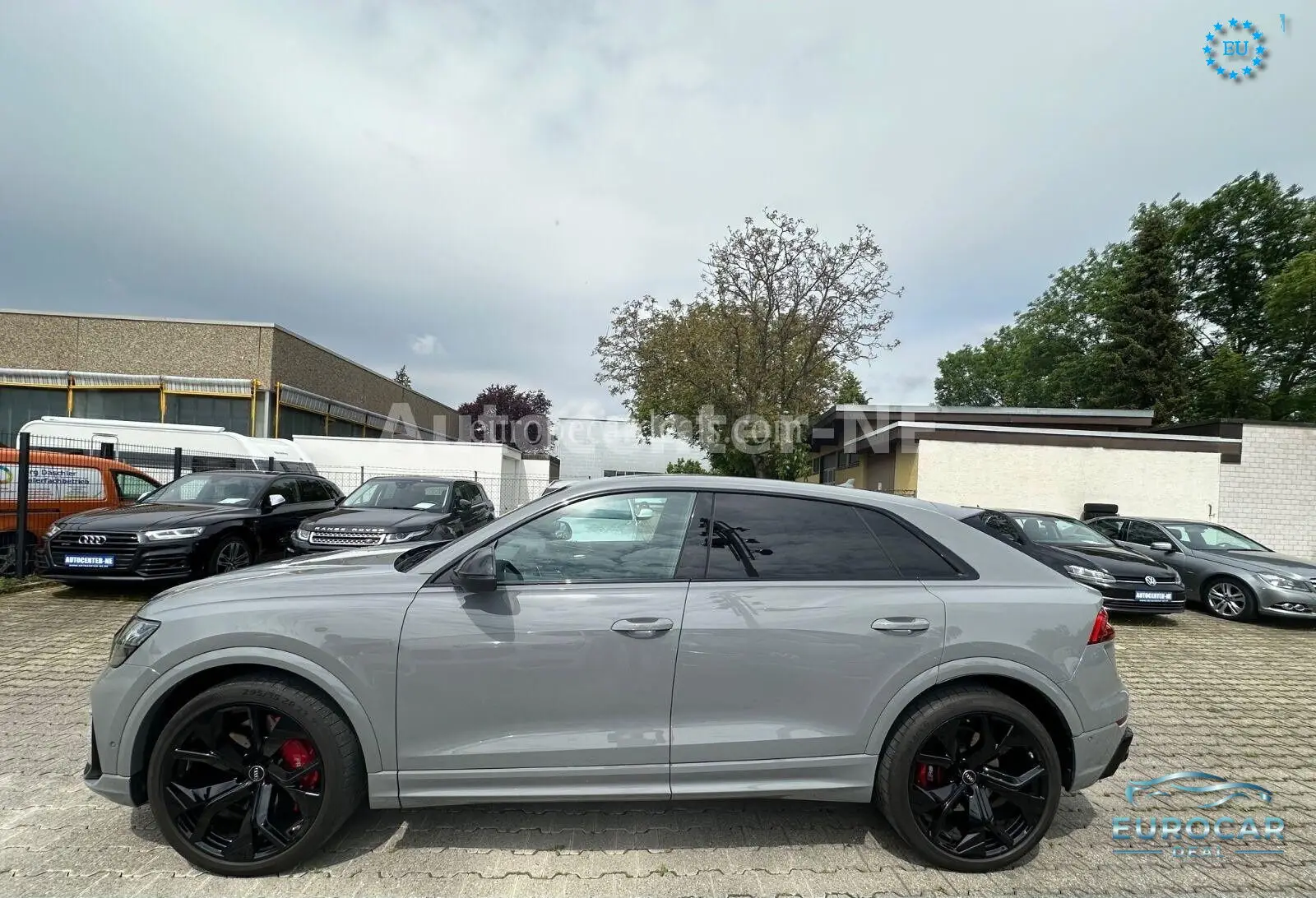 Audi RSQ8