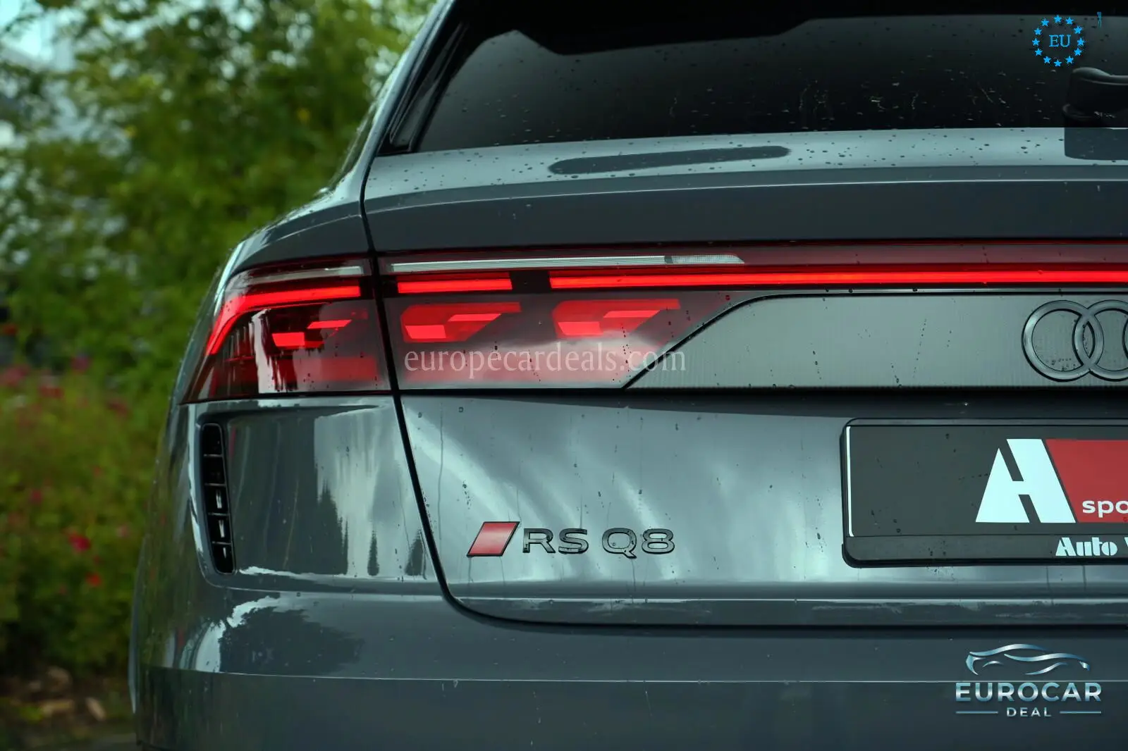Audi RSQ8
