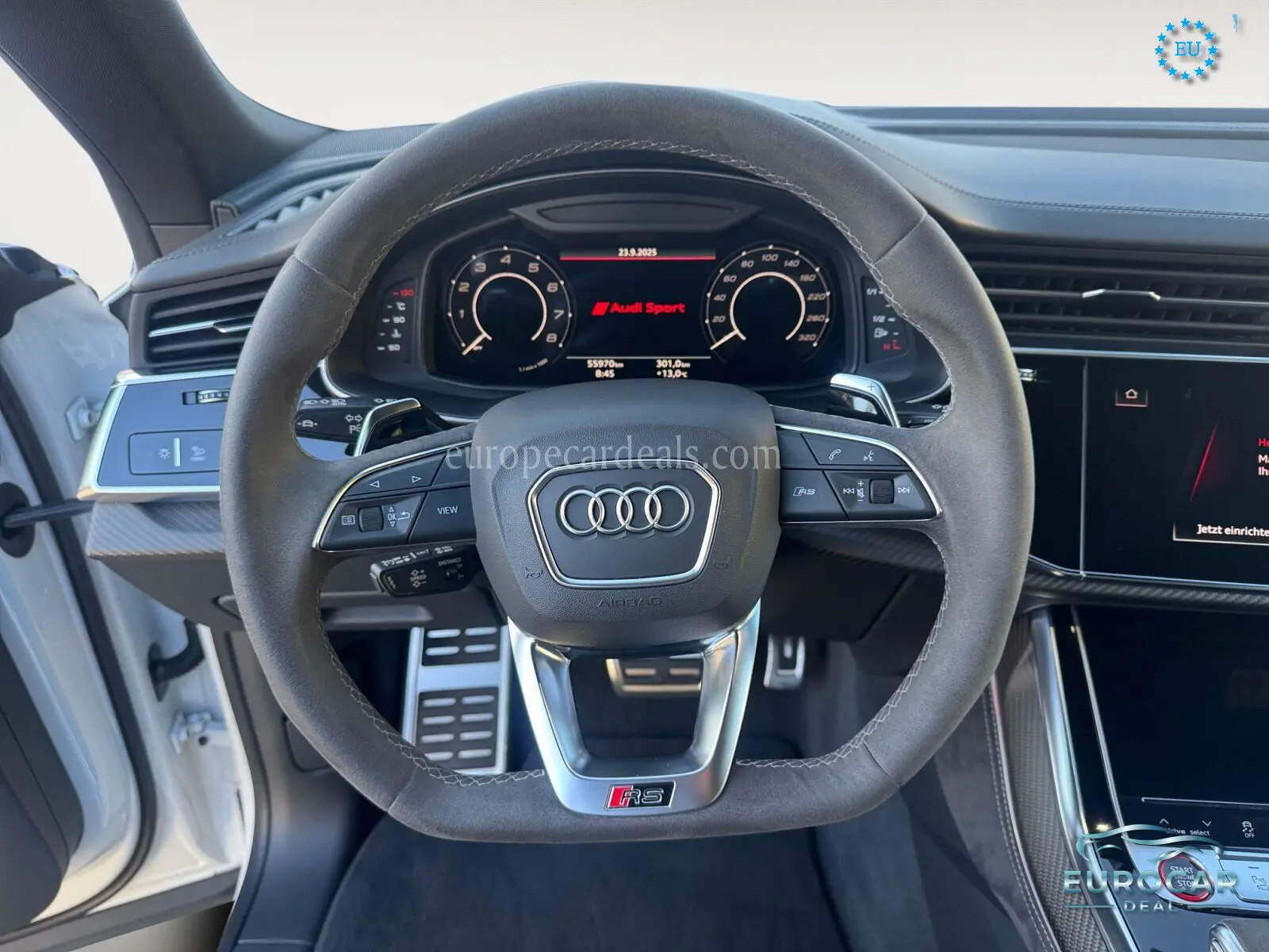 Audi RSQ8