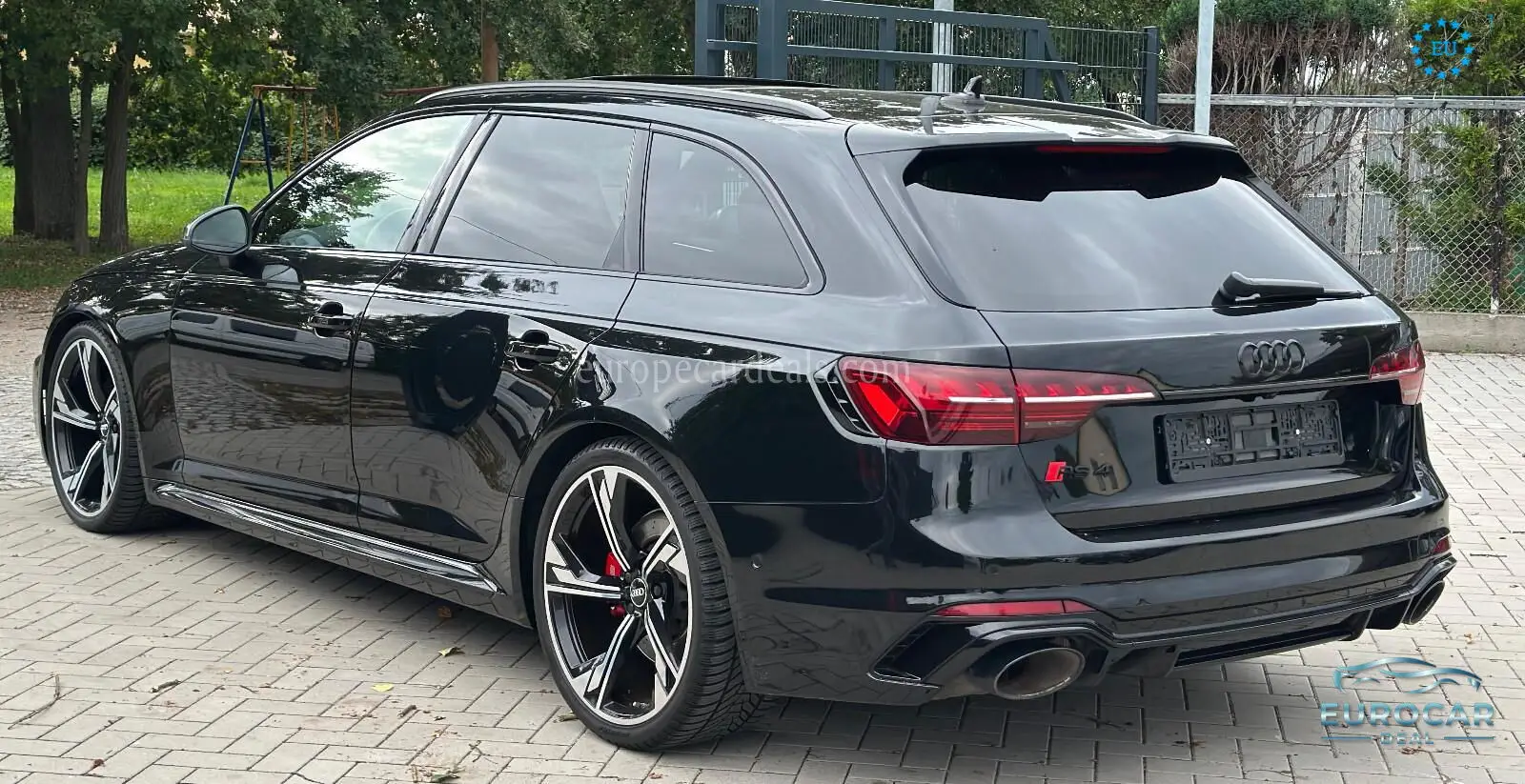 Audi RS4