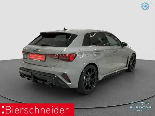 Audi RS3