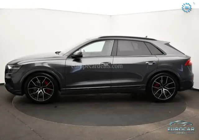 Audi SQ8
