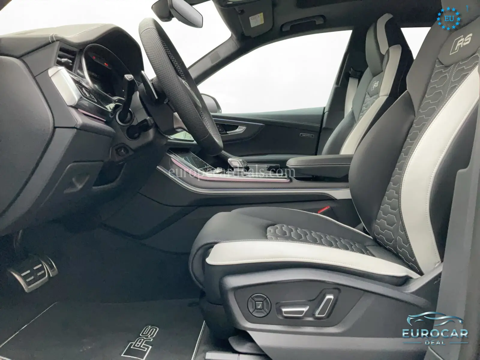 Audi RSQ8