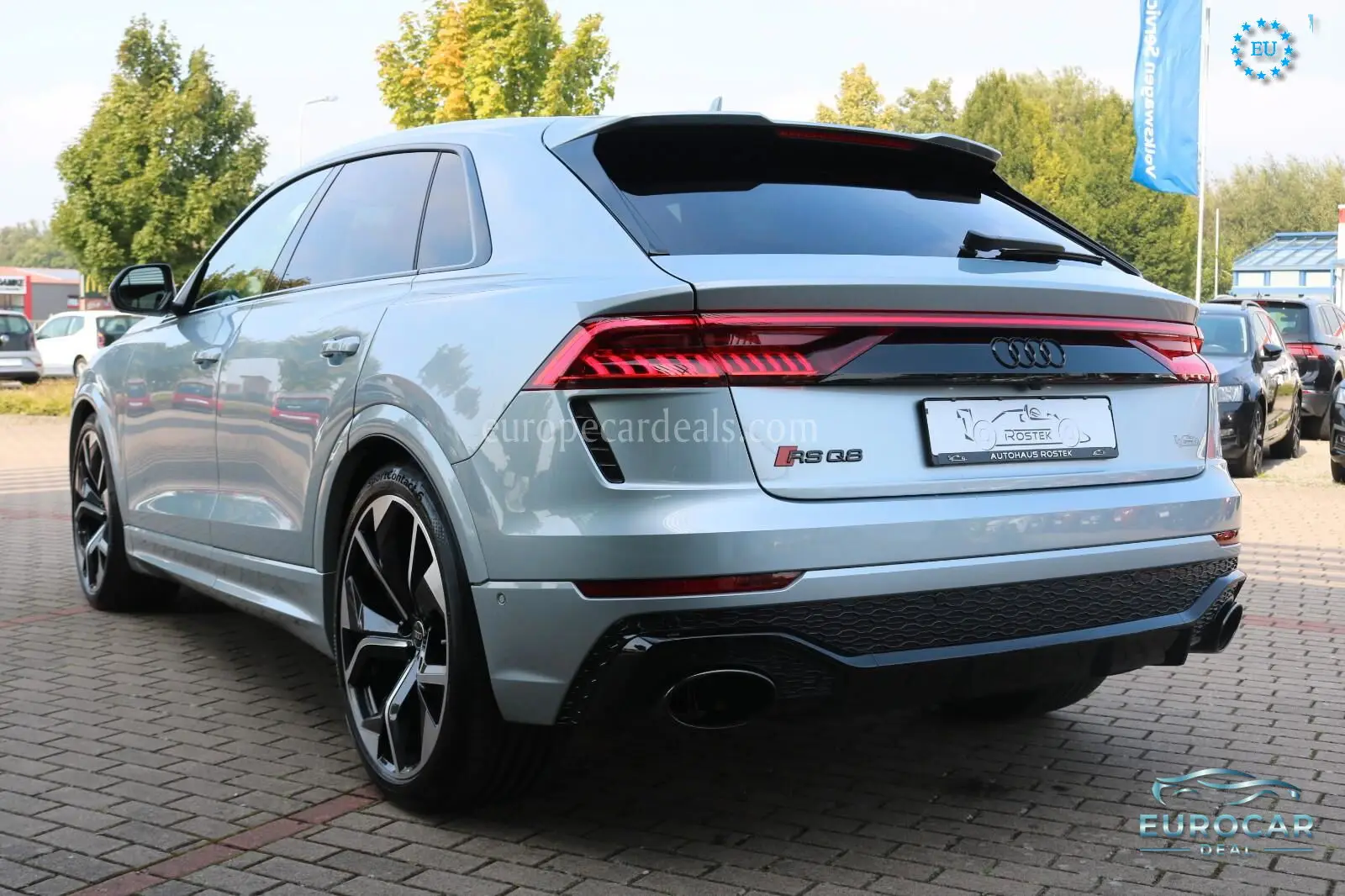 Audi RSQ8