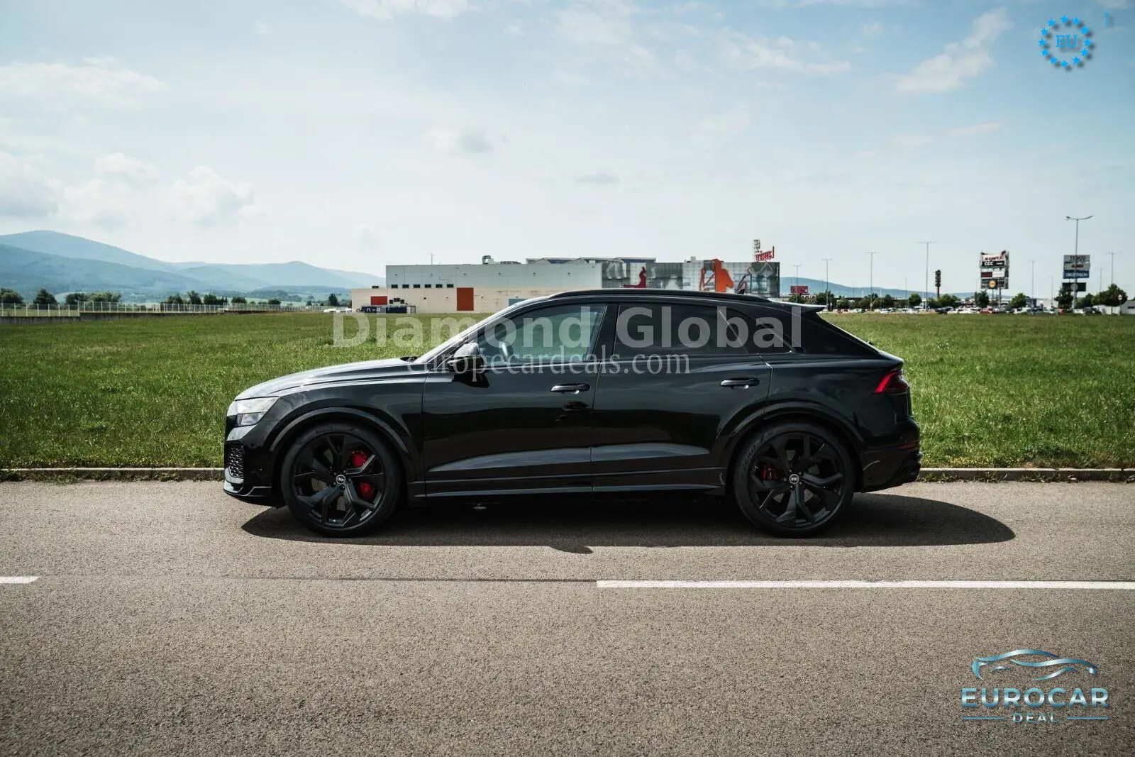 Audi RSQ8