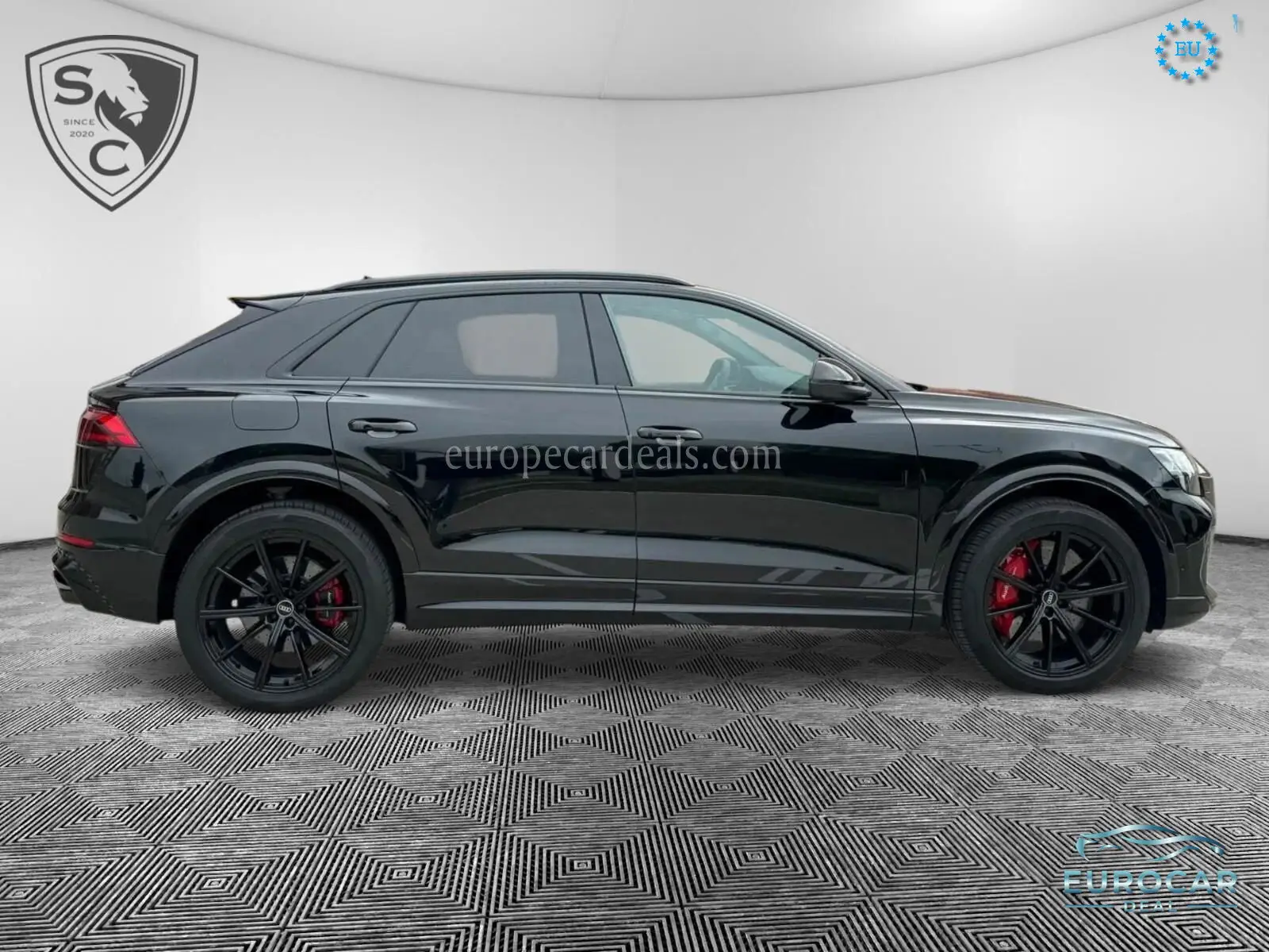 Audi RSQ8