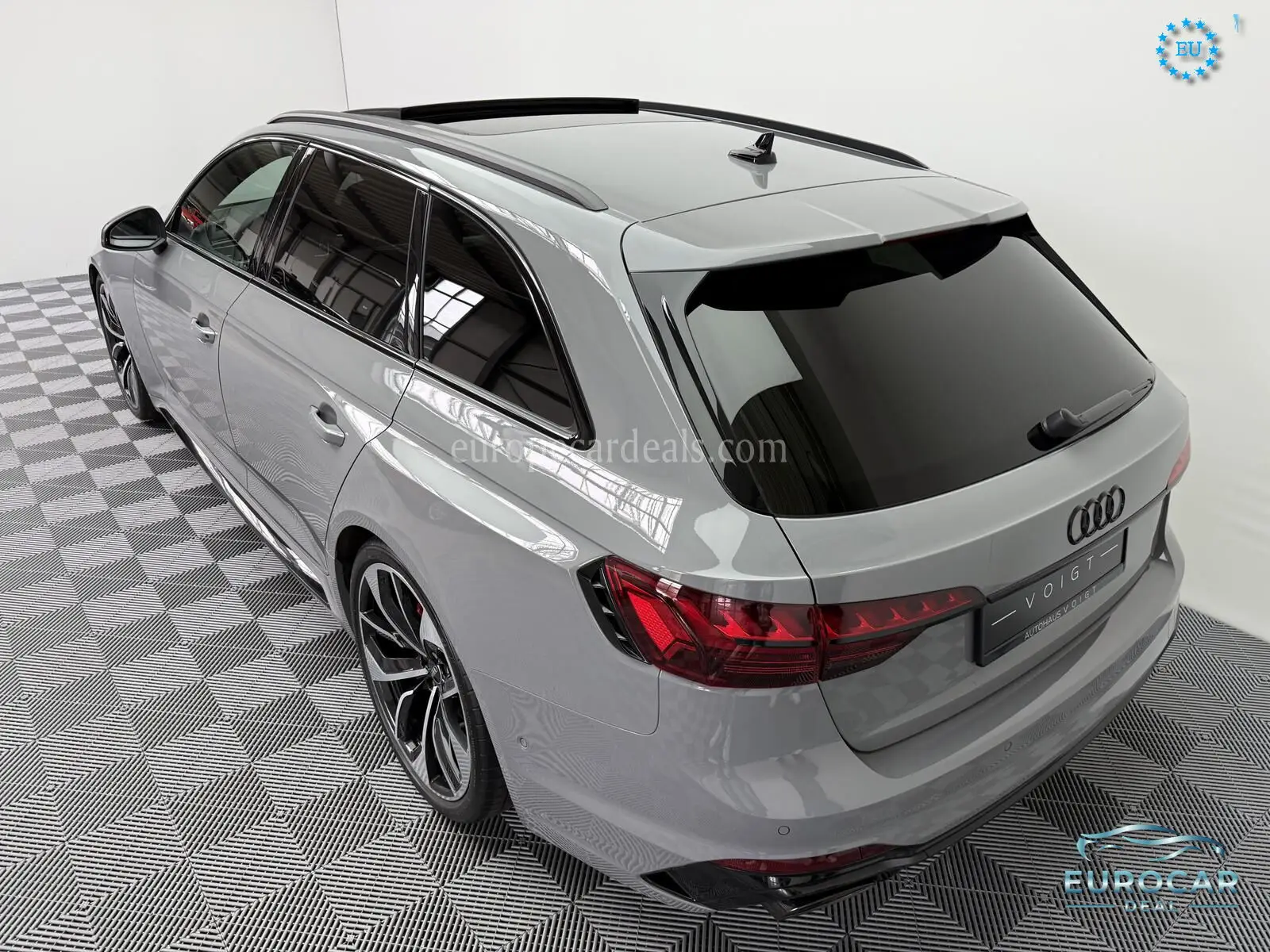 Audi RS4