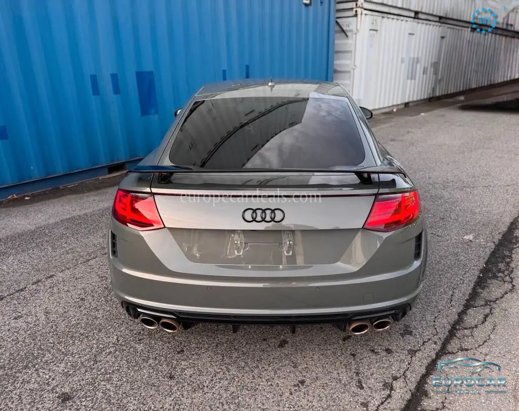 Audi TTS