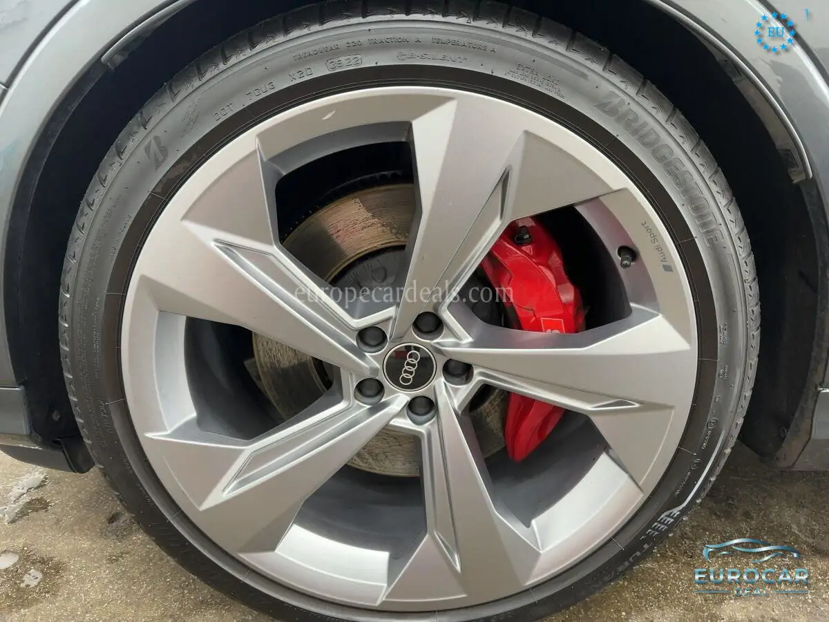 Audi SQ7