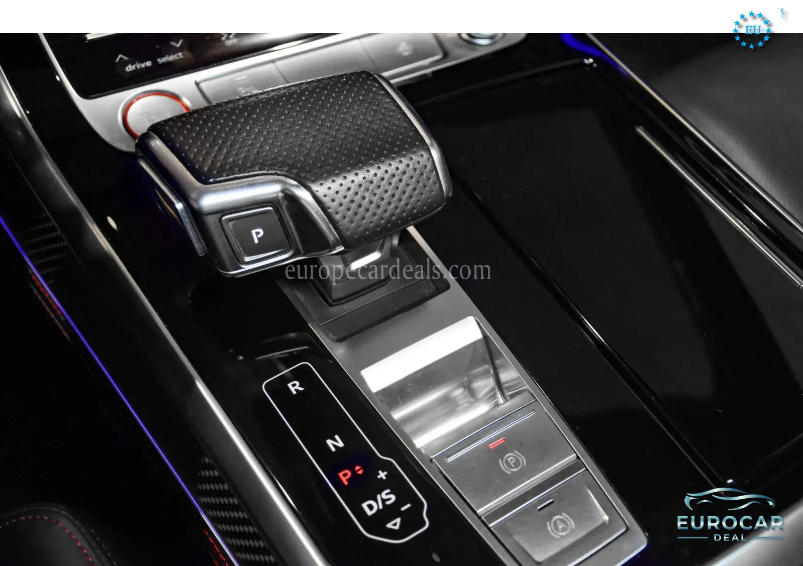 Audi RSQ8
