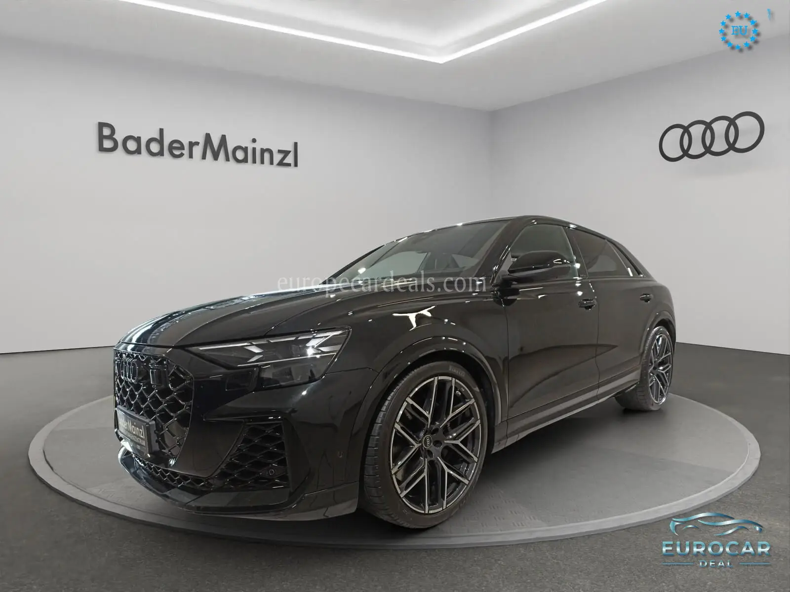 Audi RSQ8