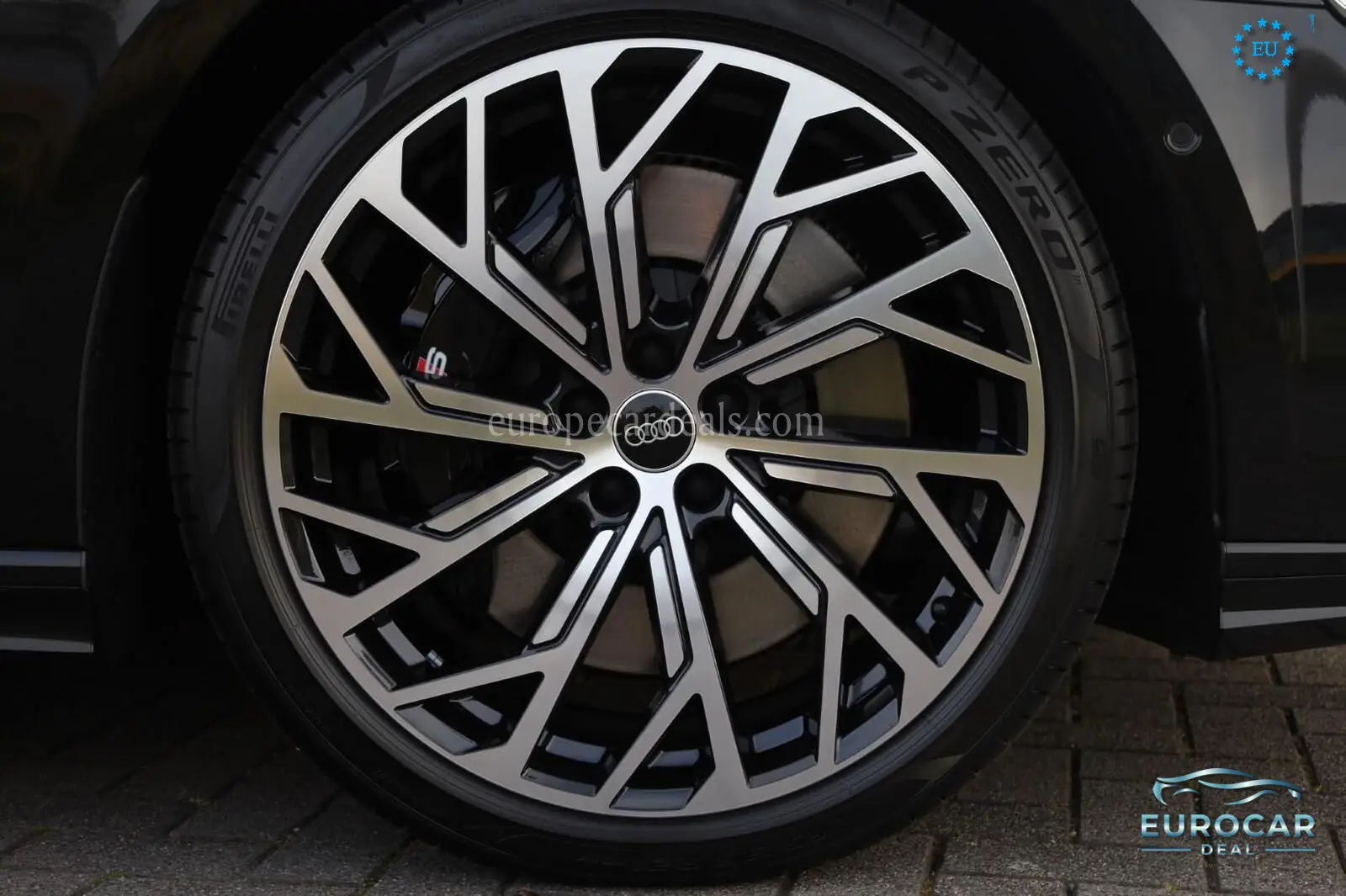 Audi S8