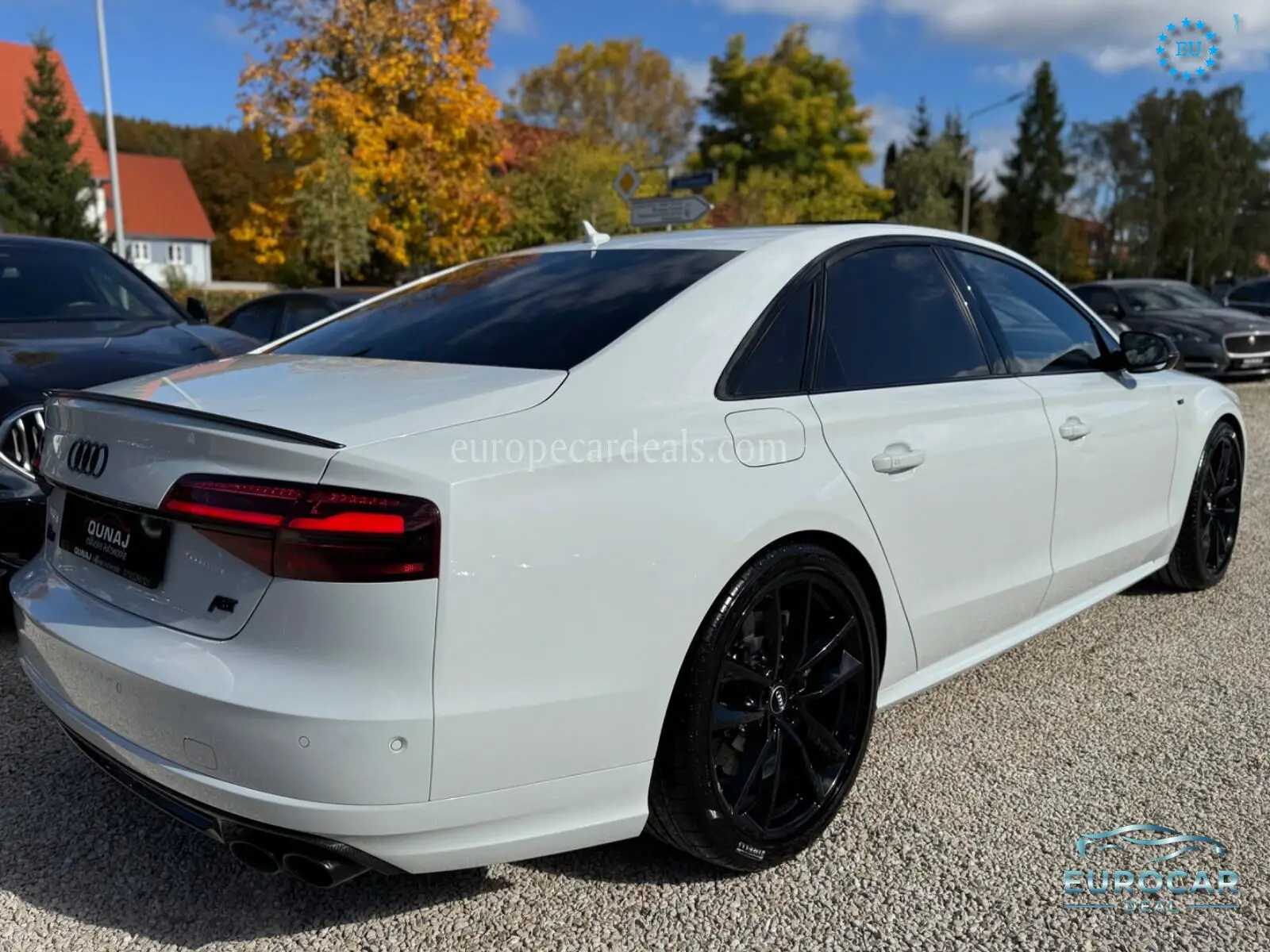 Audi S8