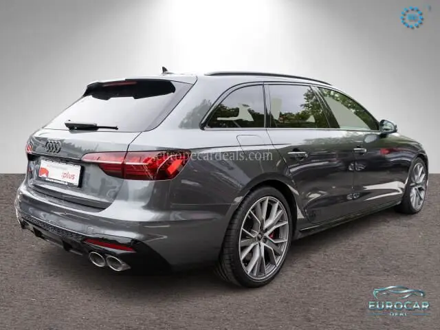 Audi S4