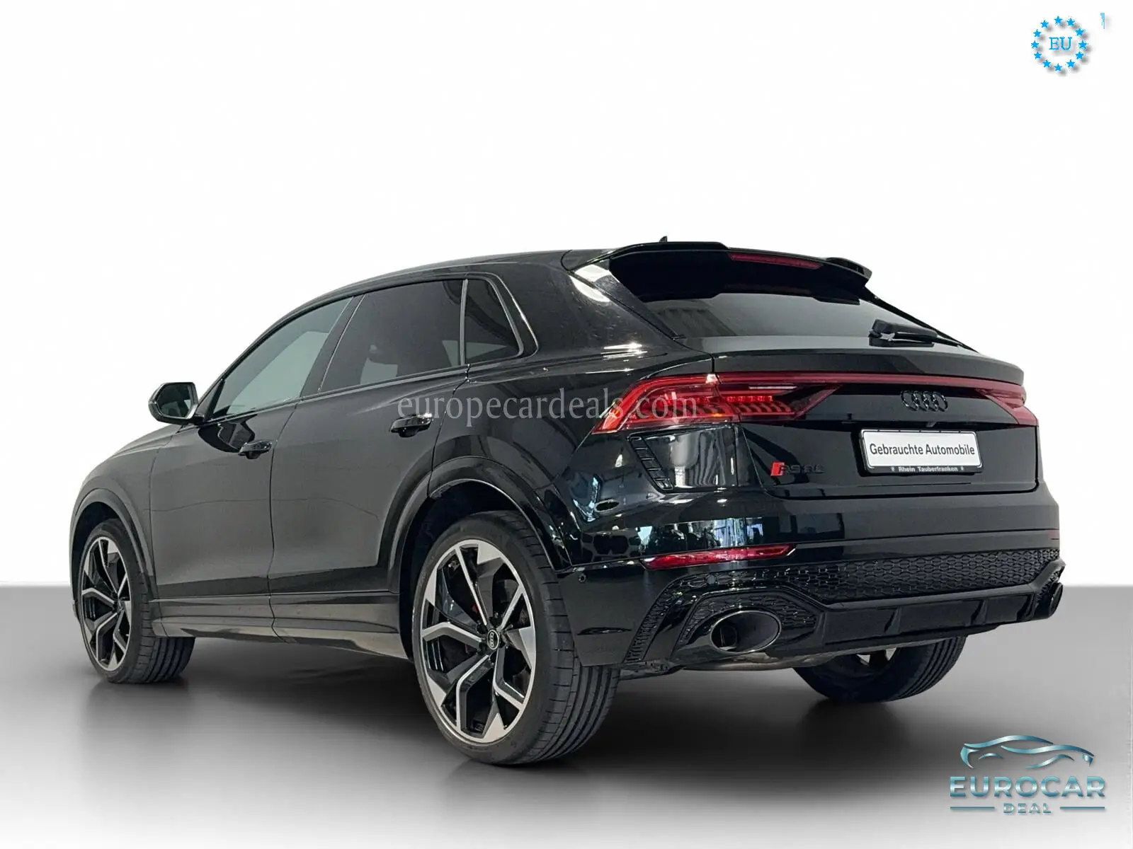 Audi RSQ8