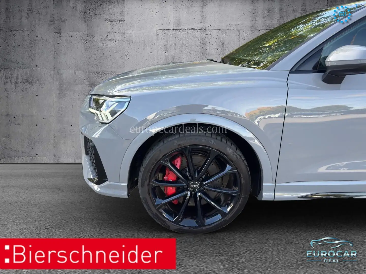 Audi RSQ3