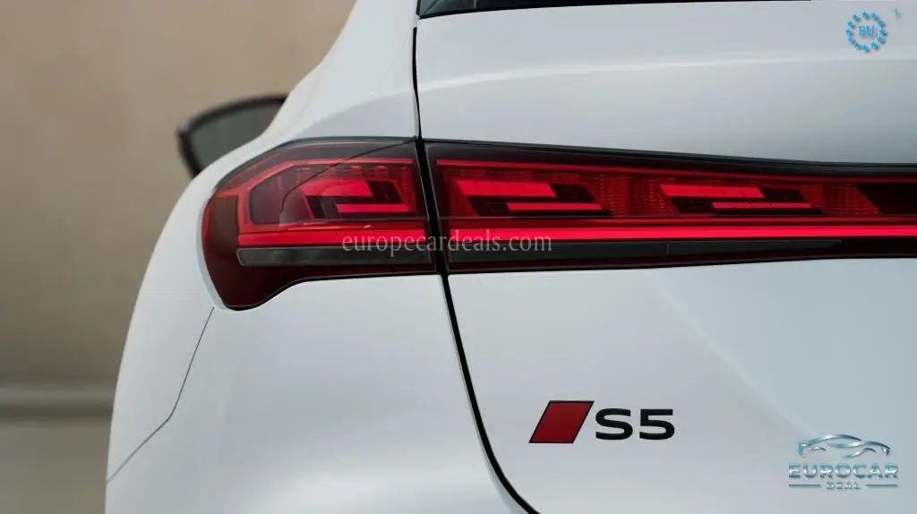 Audi S5