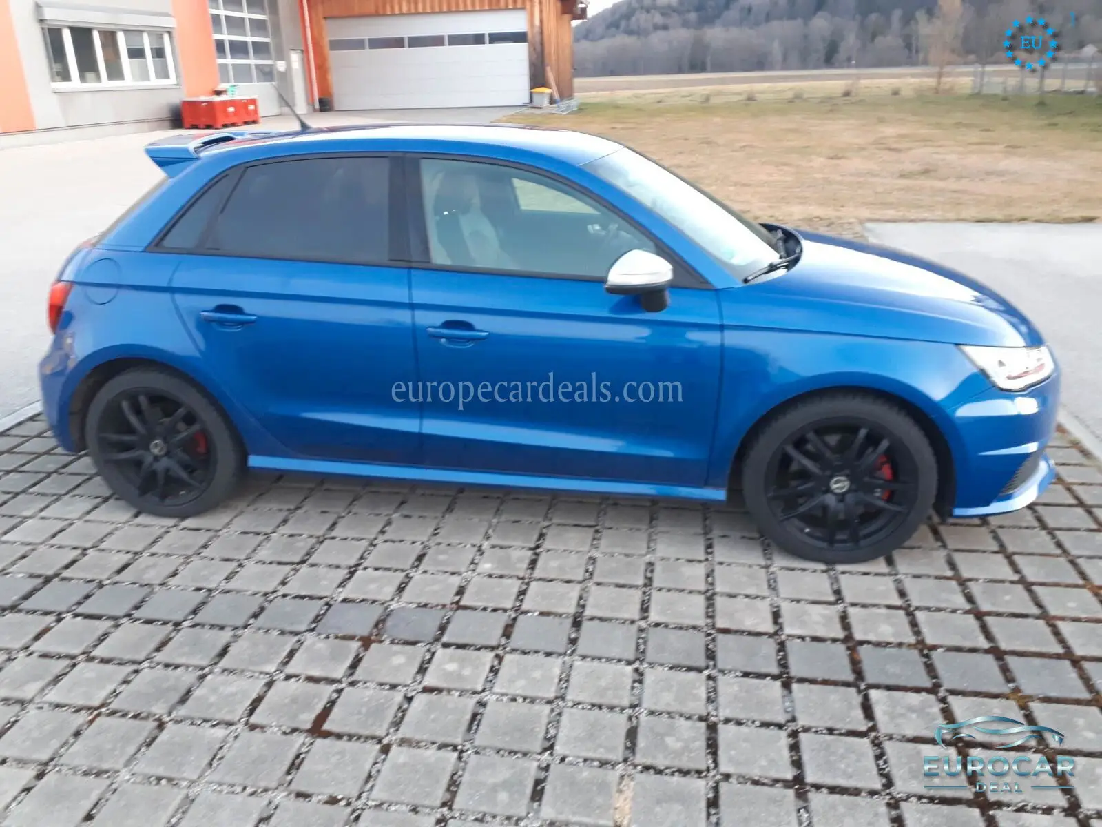 Audi S1