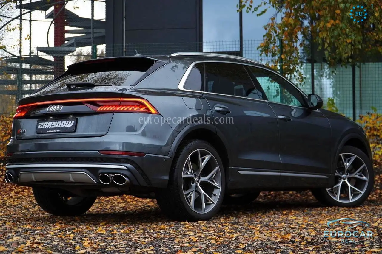 Audi SQ8