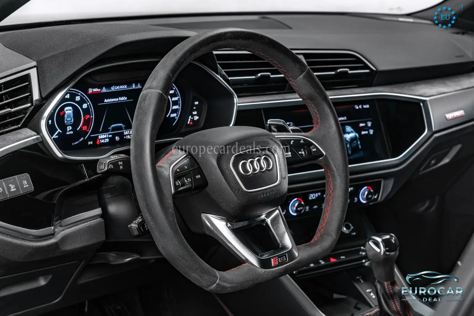 Audi RSQ3