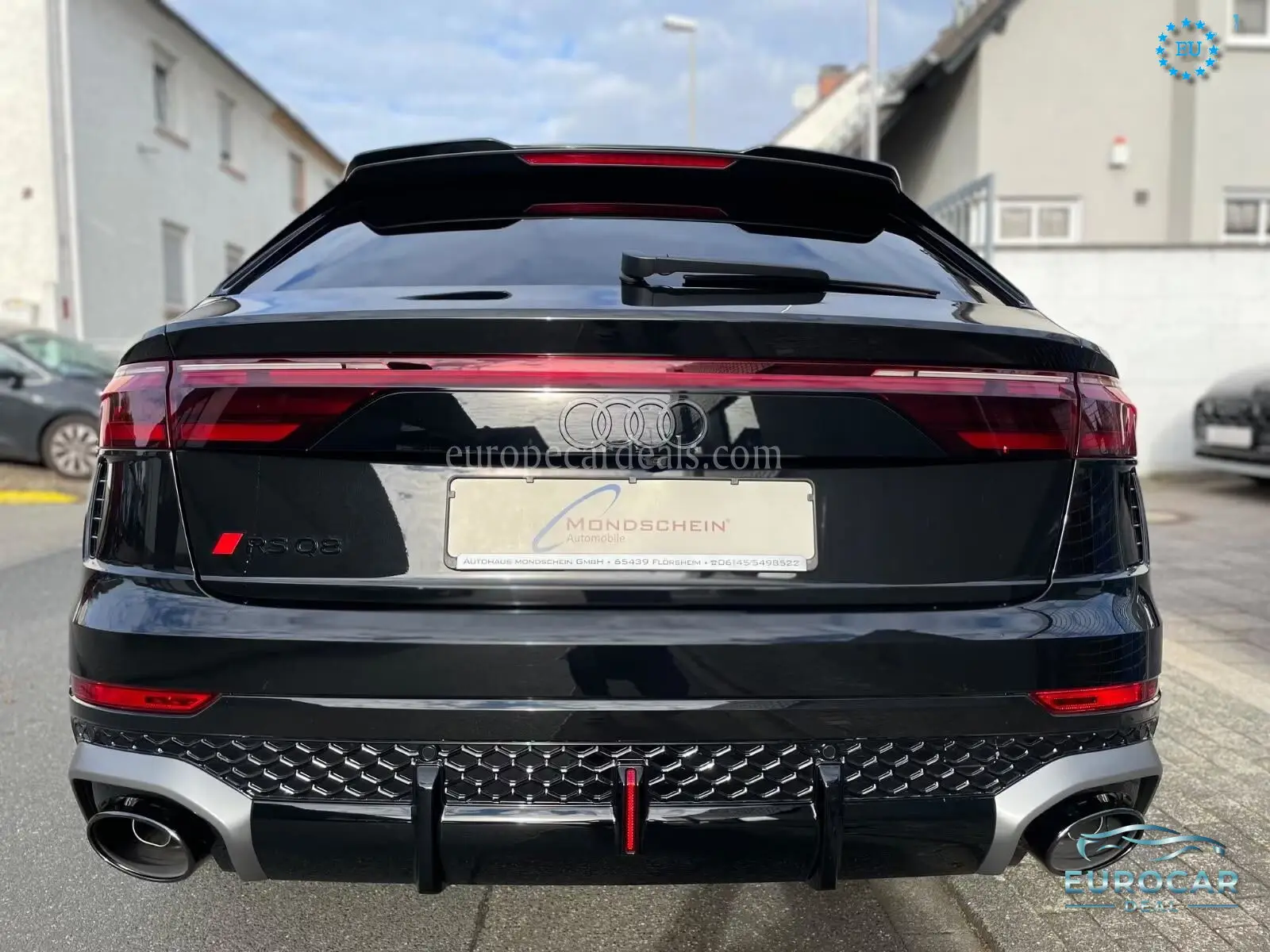 Audi RSQ8