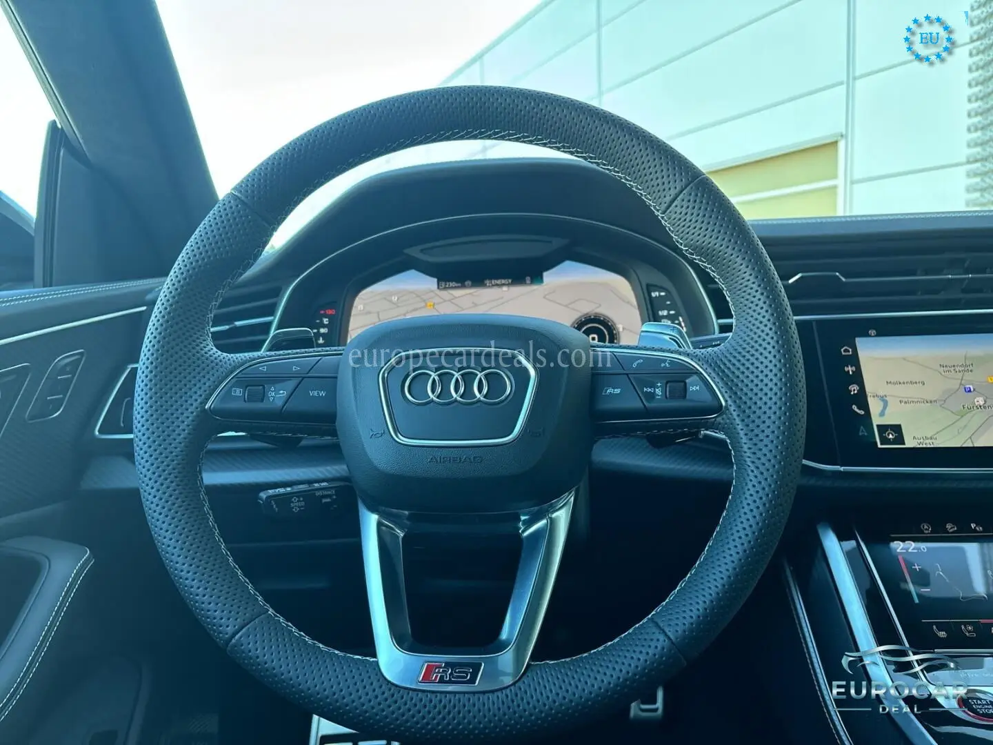 Audi RSQ8