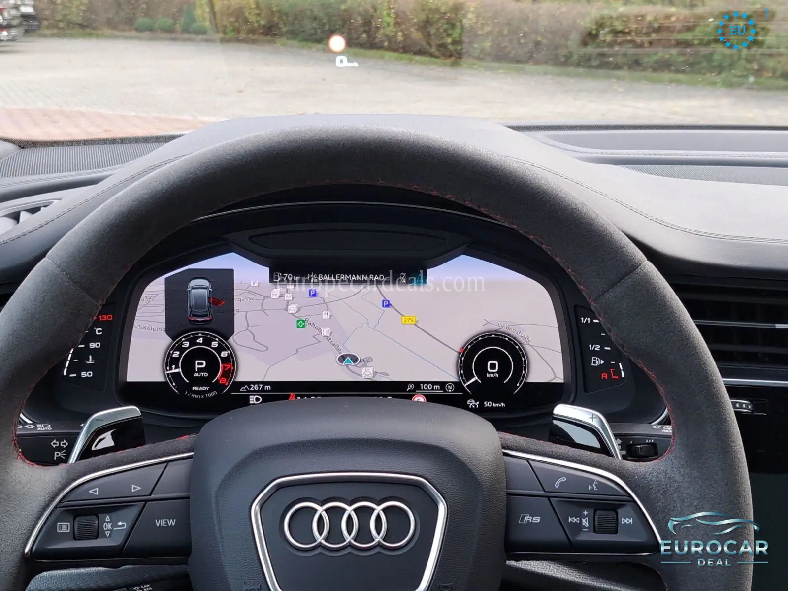 Audi RSQ8