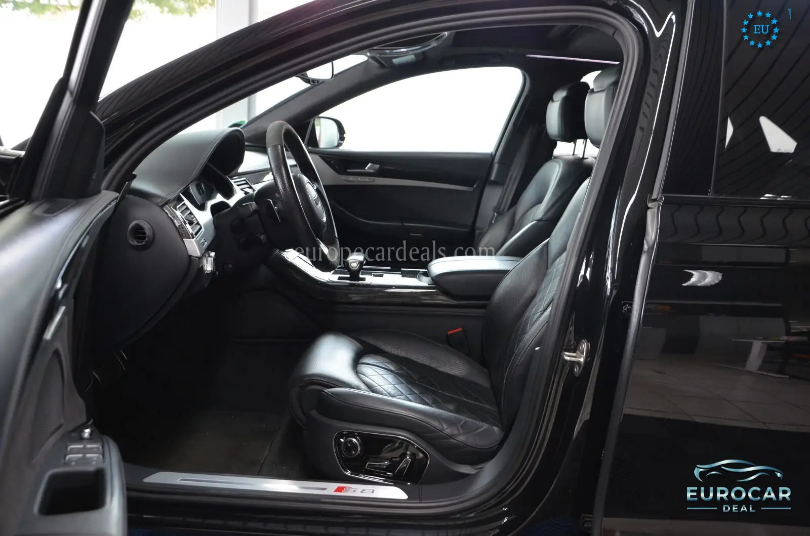 Audi S8