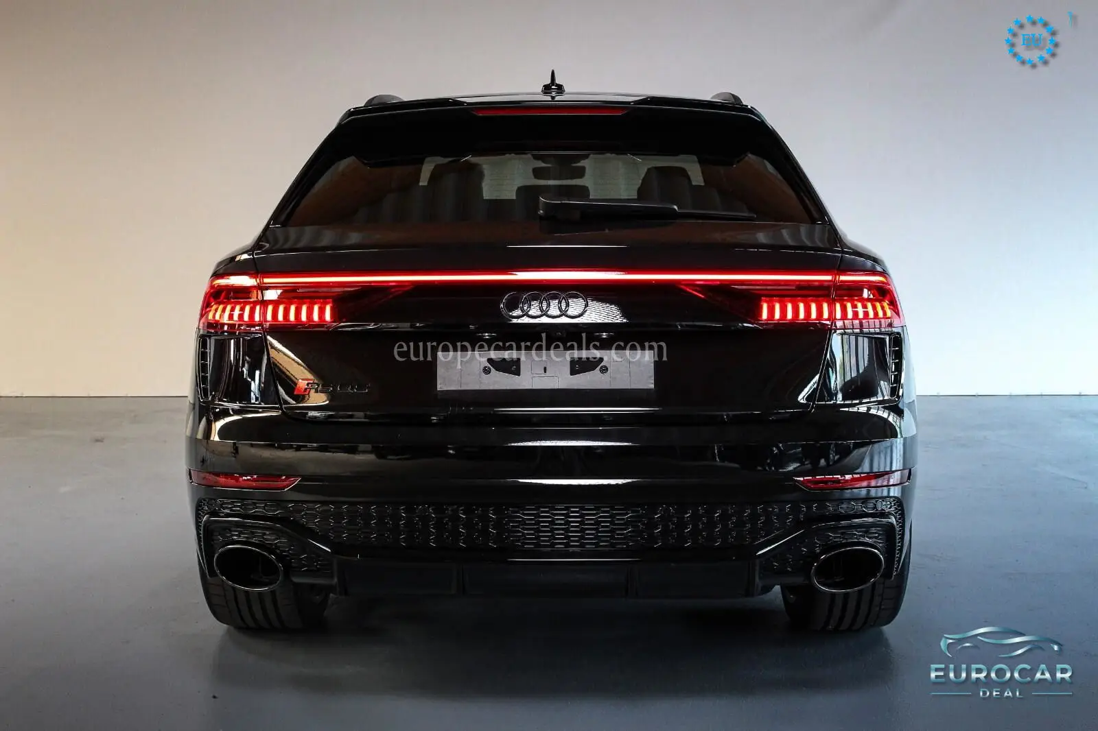 Audi RSQ8
