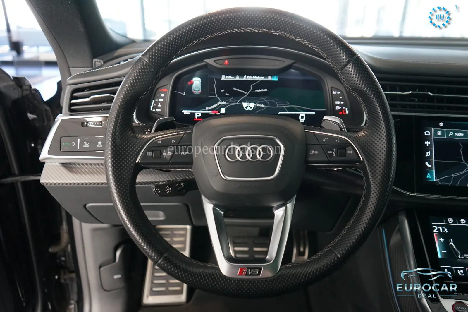 Audi RSQ8
