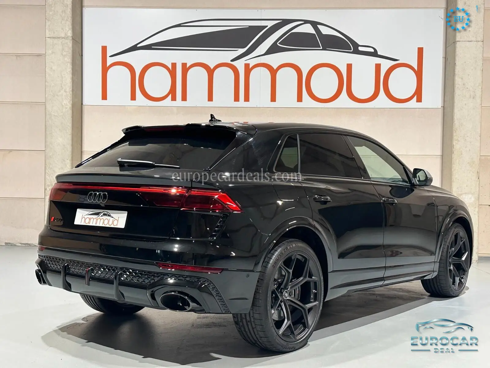 Audi RSQ8
