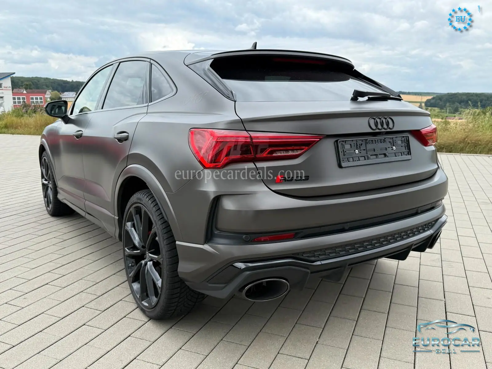 Audi RSQ3