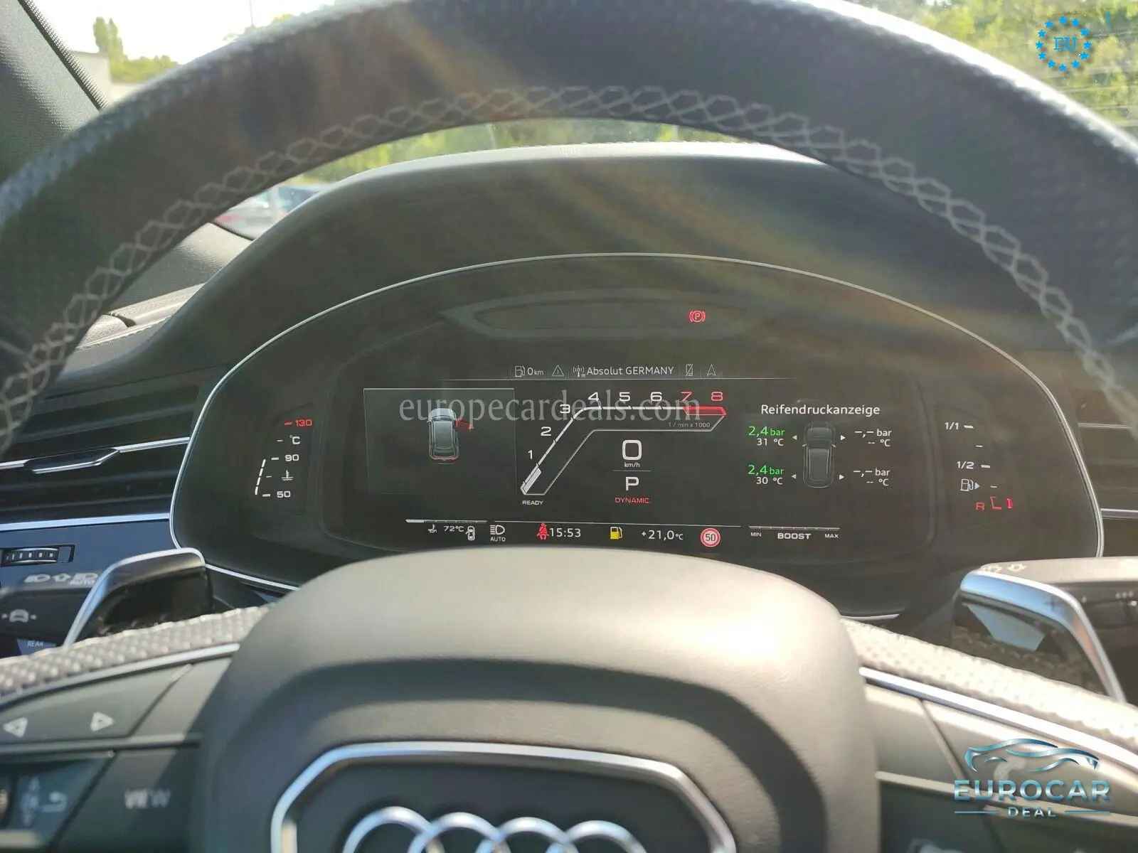 Audi RSQ8