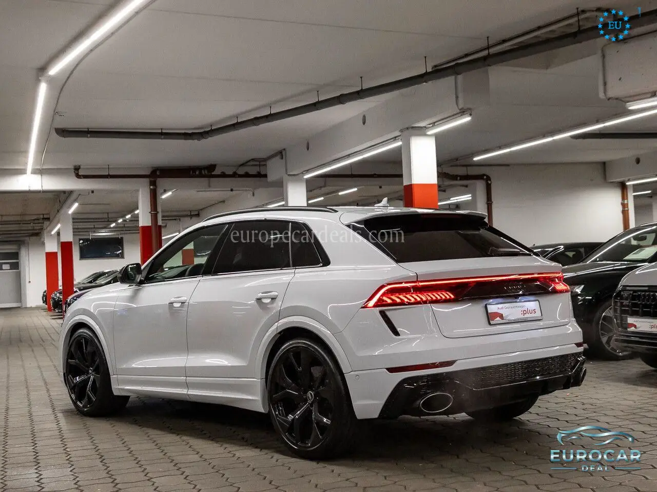 Audi RSQ8