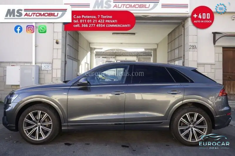 Audi Q8