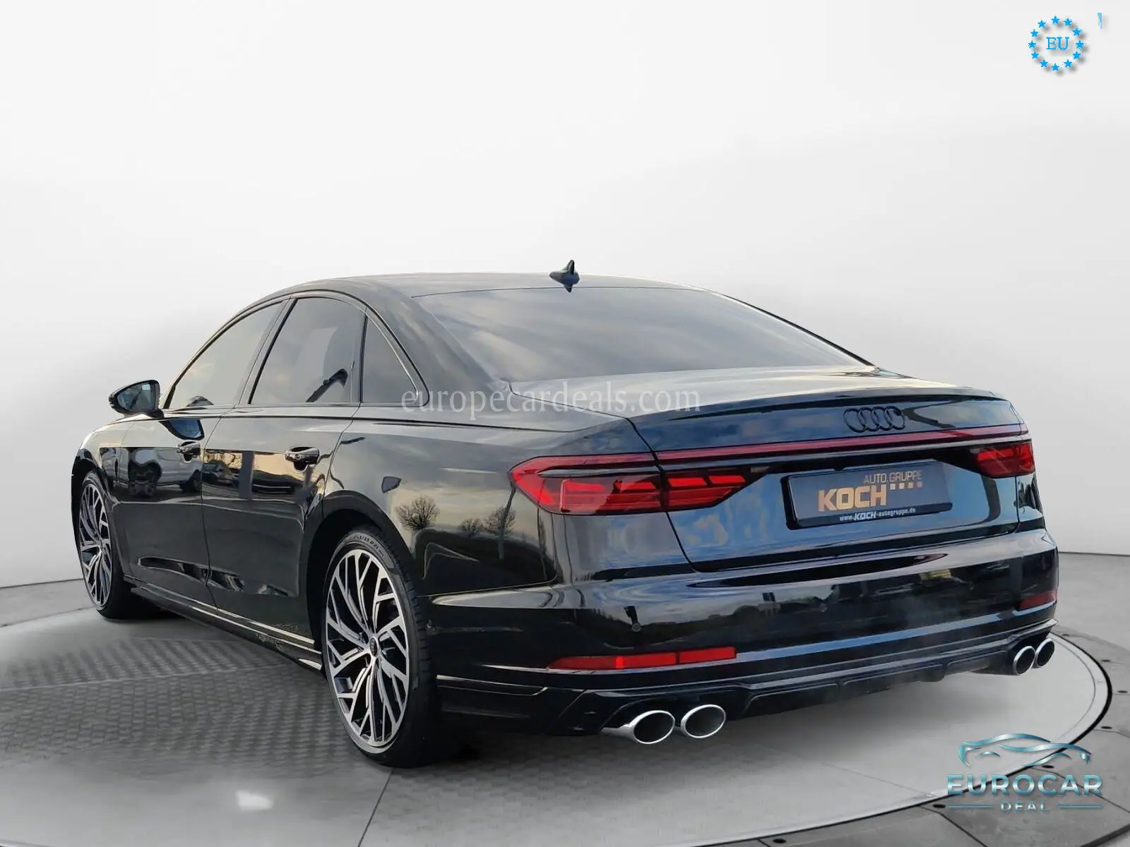 Audi S8
