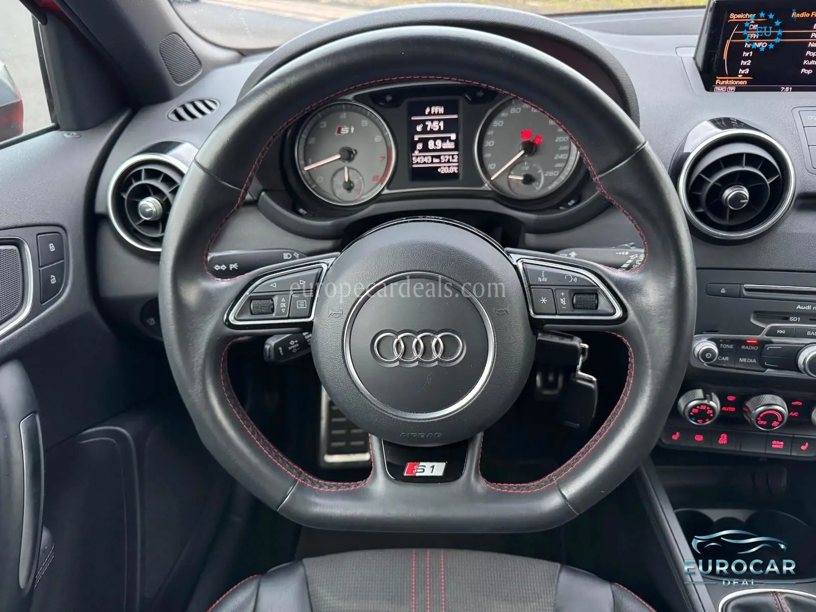 Audi S1