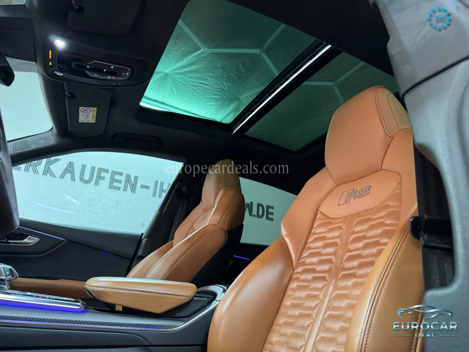Audi RSQ8