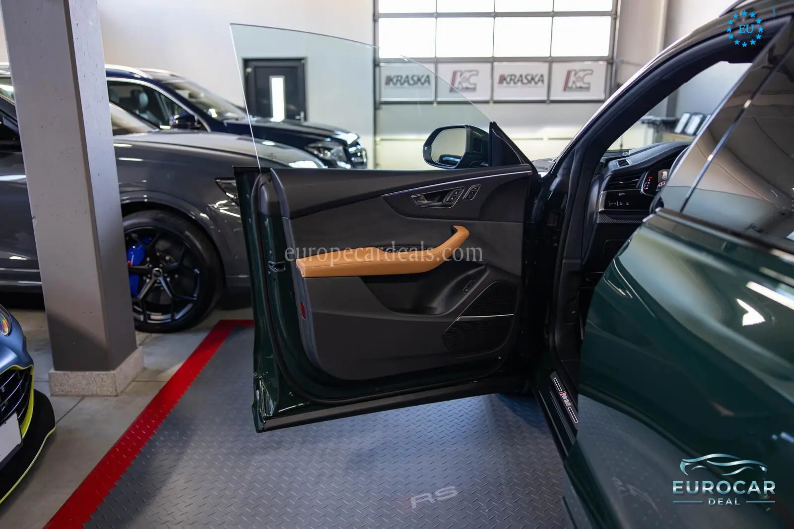 Audi RSQ8