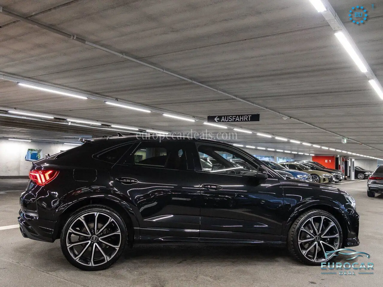Audi RSQ3