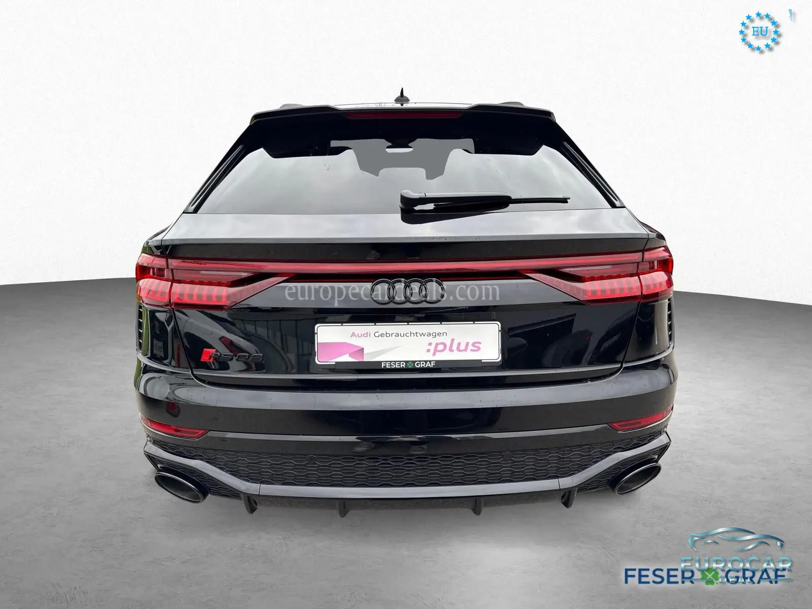 Audi RSQ8
