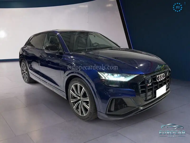Audi Q8