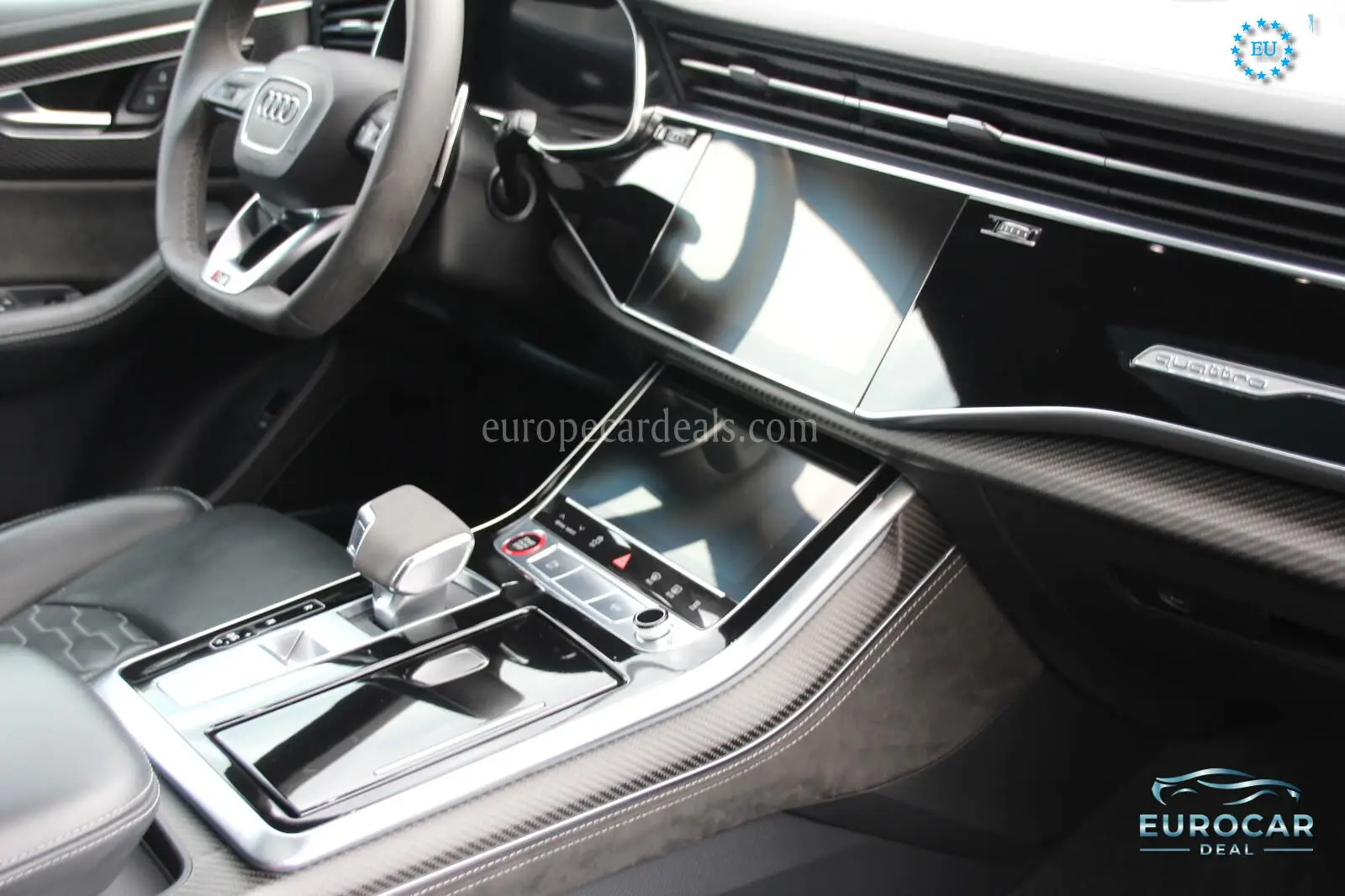 Audi RSQ8