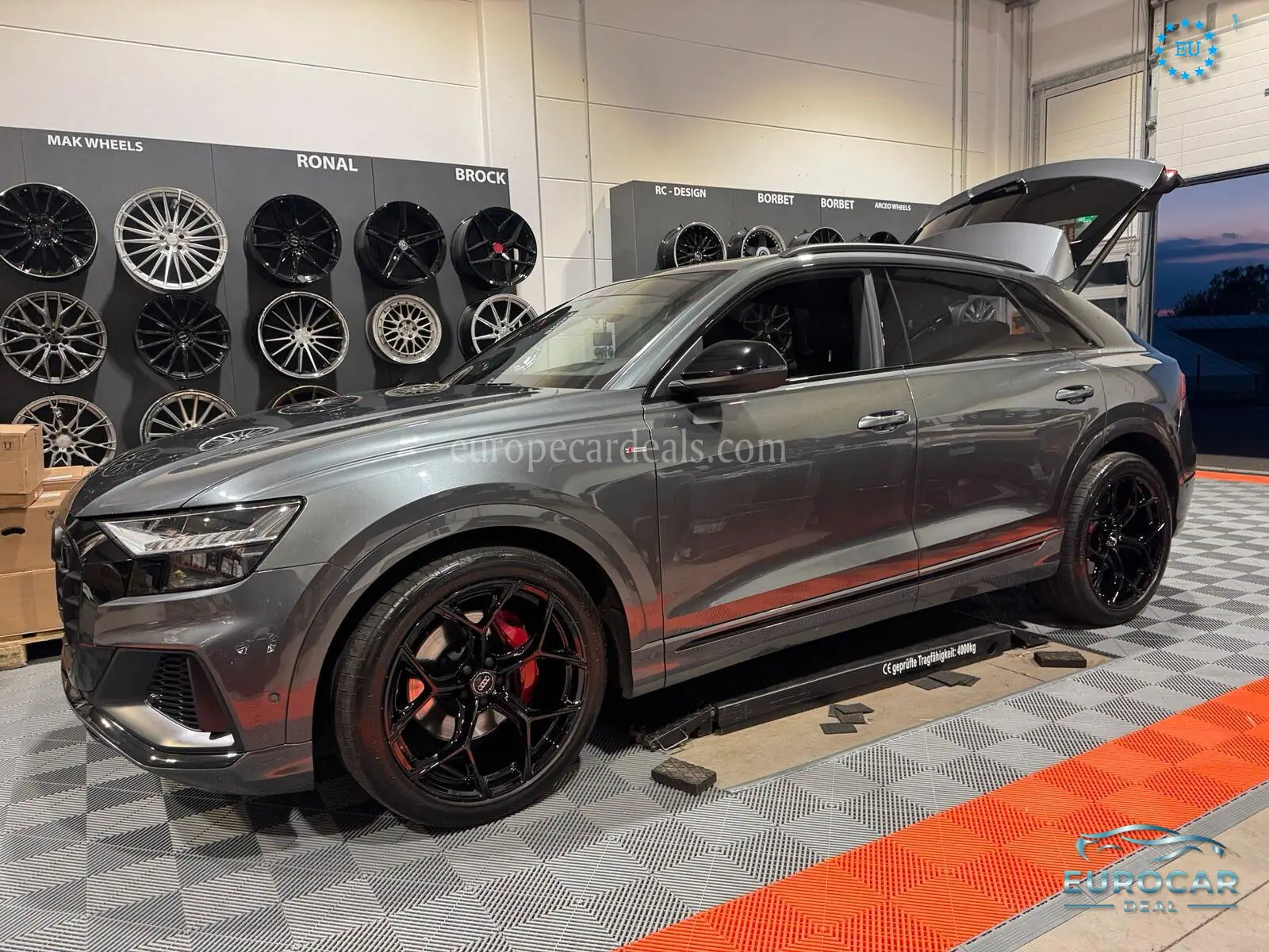 Audi Q8