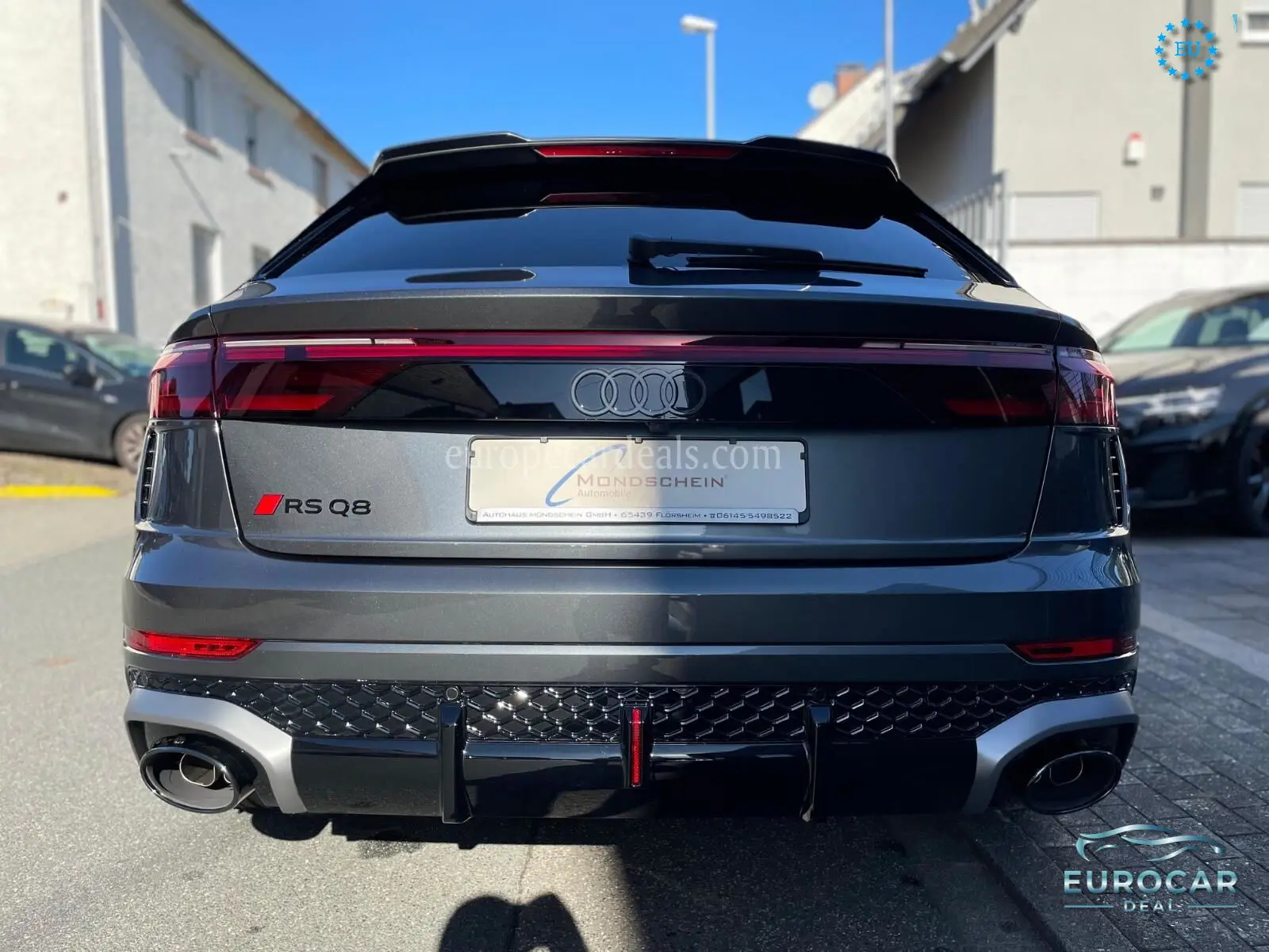 Audi RSQ8