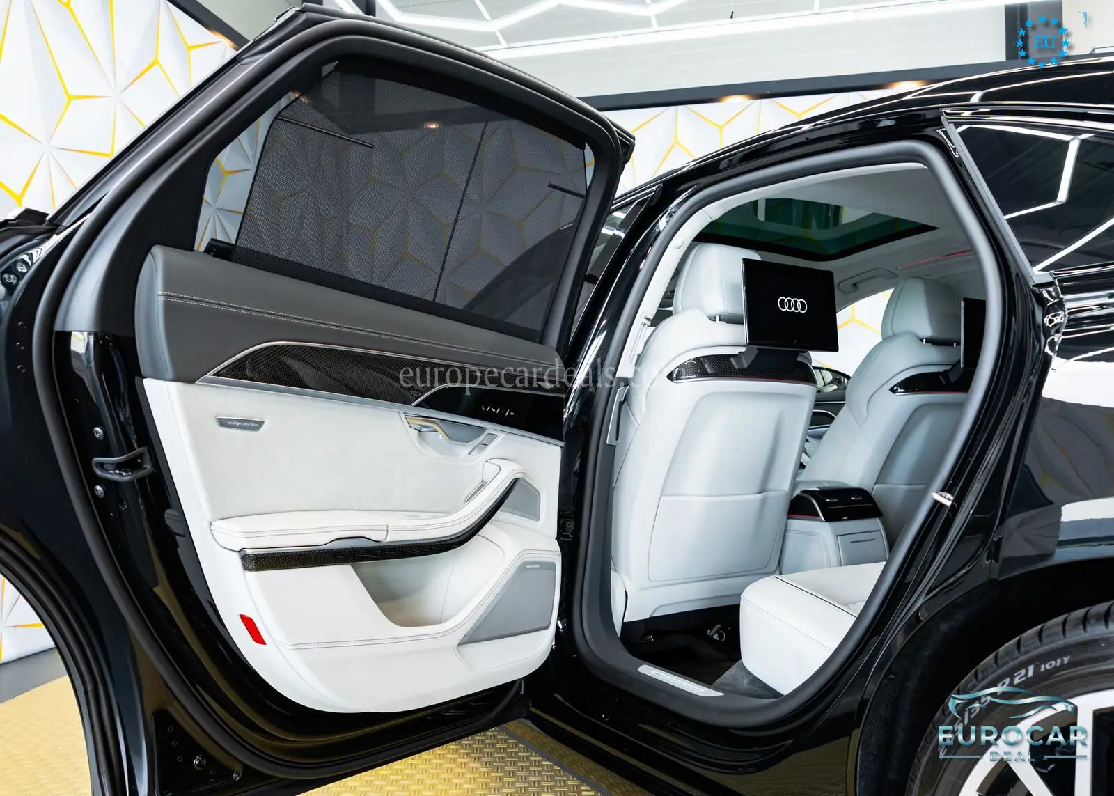 Audi S8