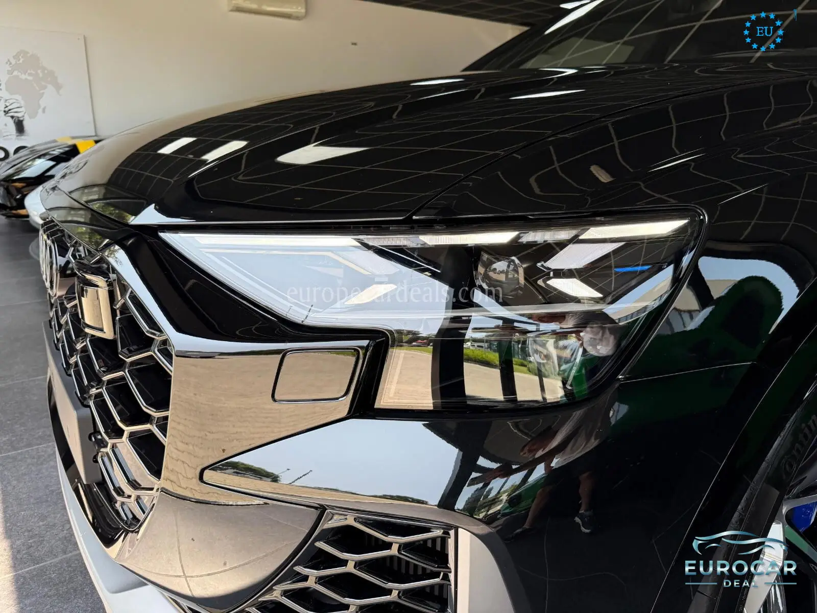 Audi RSQ8