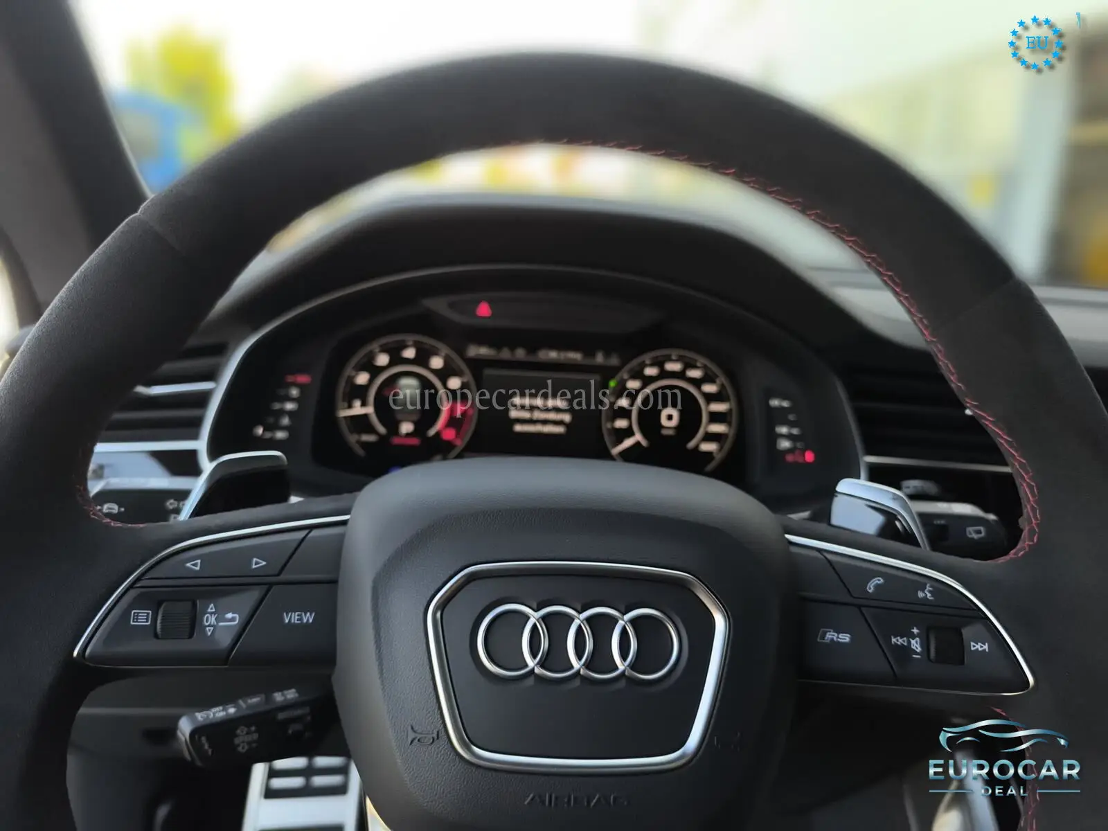 Audi RSQ8