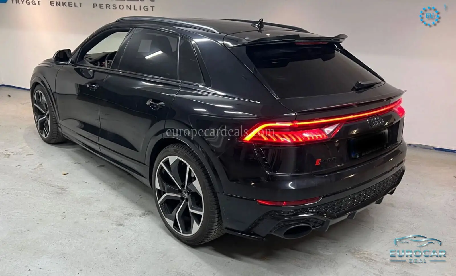 Audi RSQ8