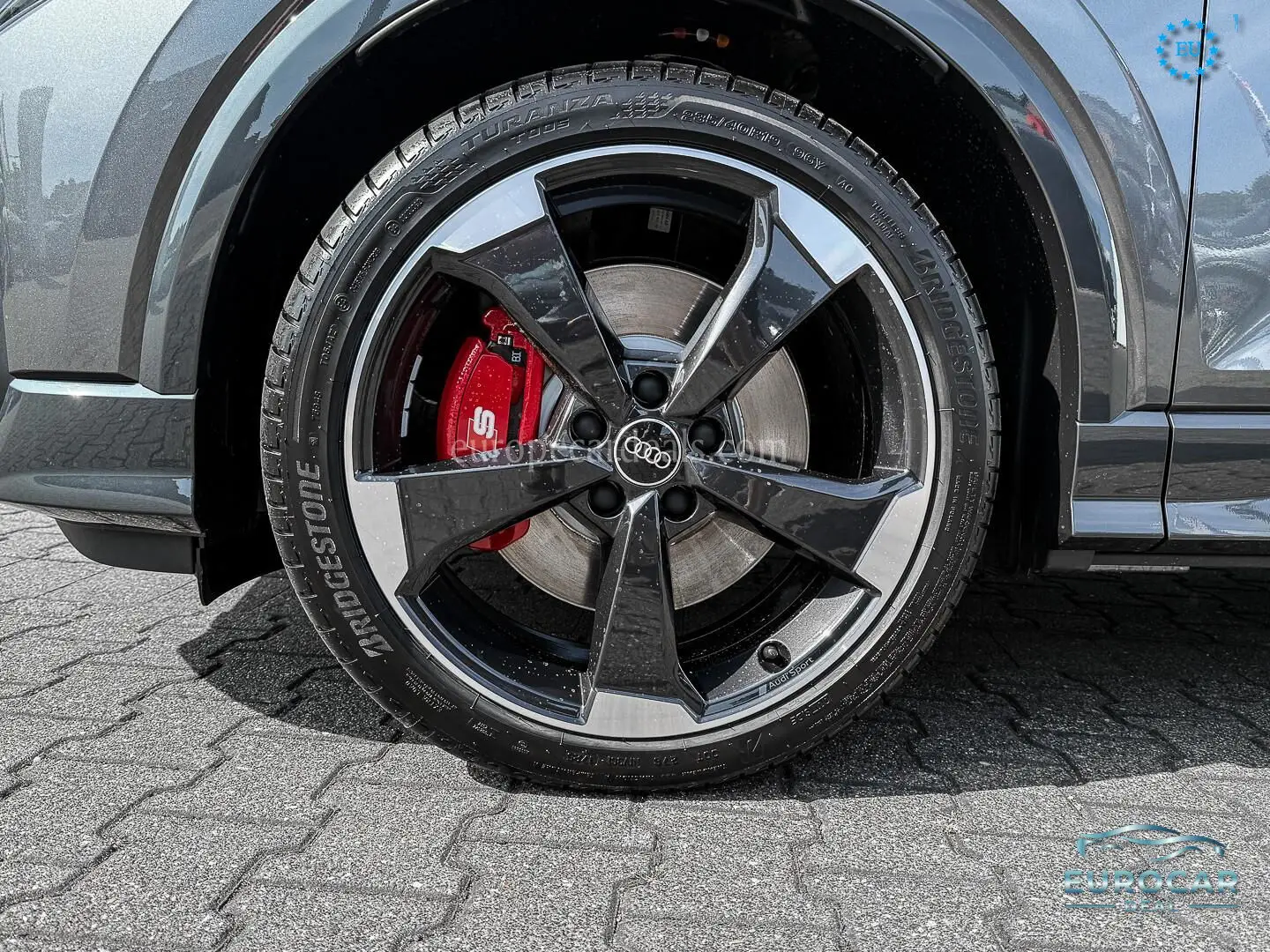 Audi SQ2